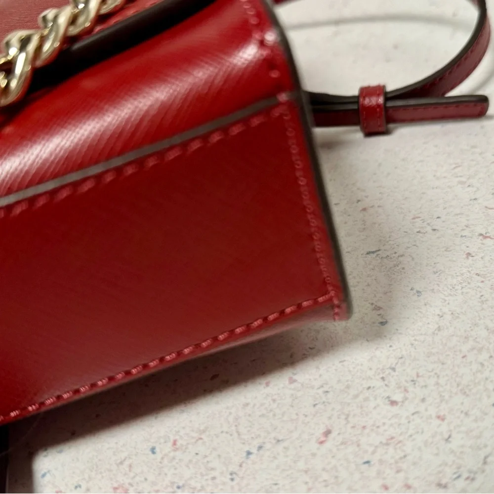 Kate Spade Red Carson Convertible Crossbody Bag & Matching Card Holder - Picture 6 of 9